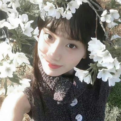 艳谍飘香